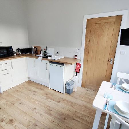 Apartamento Rose Barn West Lavington Exterior foto