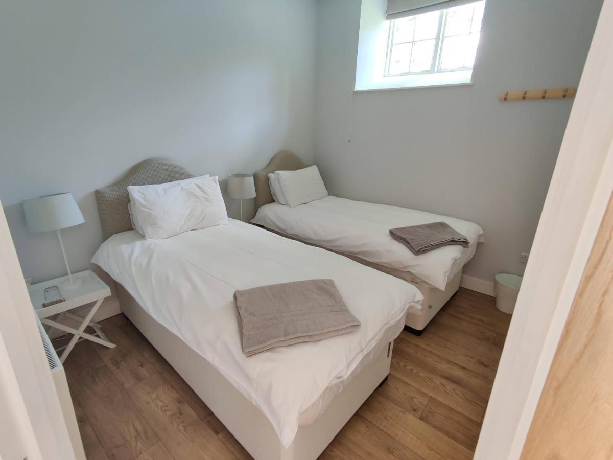 Apartamento Rose Barn West Lavington Exterior foto