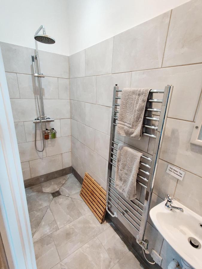 Apartamento Rose Barn West Lavington Exterior foto