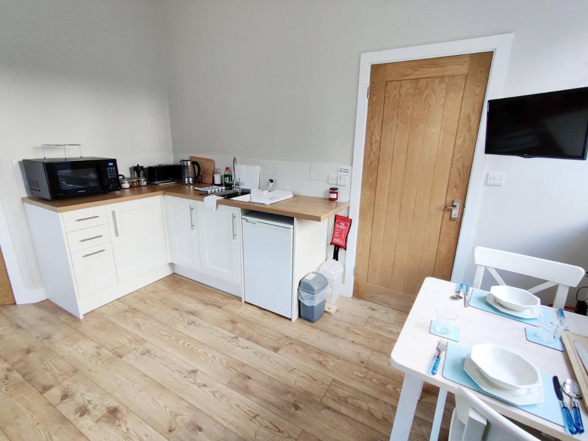 Apartamento Rose Barn West Lavington Exterior foto
